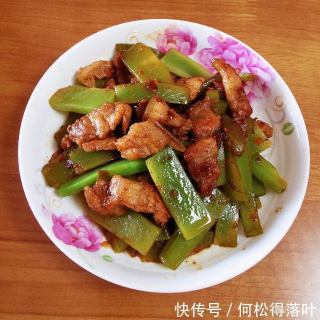 入味|五花肉炒莴笋,咸香入味,下饭极了