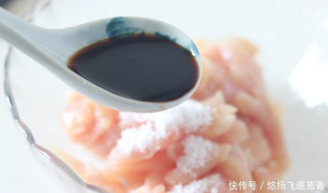  酥脆|无油低脂炸鸡柳，夏天吃，身体无负担，外酥脆内软嫩，太解馋了