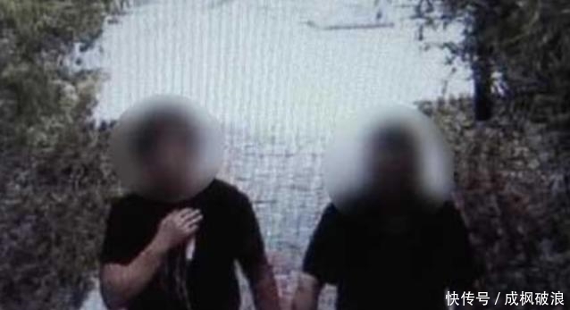 回家|7旬大爷和40岁女子公园接吻，回家洗澡后，大爷：我金链不见了