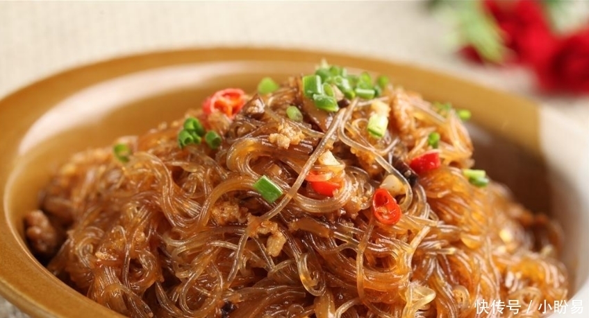  粉丝|59岁大厨说: 炒粉丝时, 别焯水后就炒! 少了这1步, 粉丝肯定粘锅