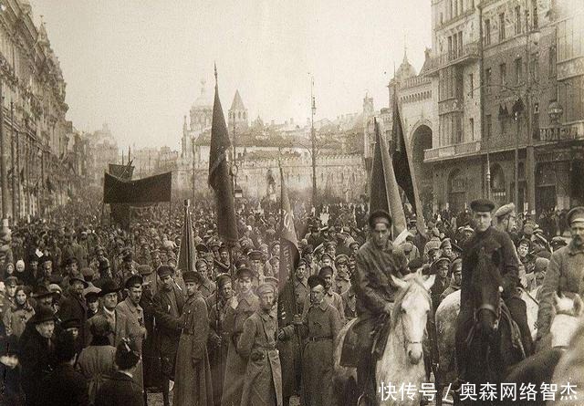 灭亡|此国本是世界超级大国,但一总统上台仅6年,国家灭亡,分成15