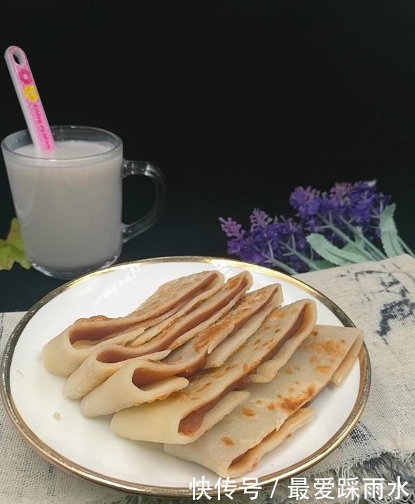 薄饼|想吃馅饼干嘛外买?这个馅饼的做法很简单,皮薄饼又软,超好吃!