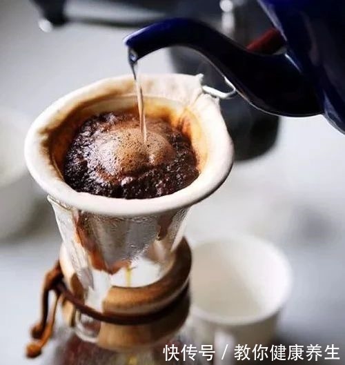 手冲咖啡|咖啡里的油对我们的健康是有害还是有利