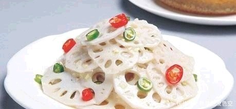 美食|美食精选:麻油鸡、冬瓜丸子汤、番茄牛腩、凉拌莲藕