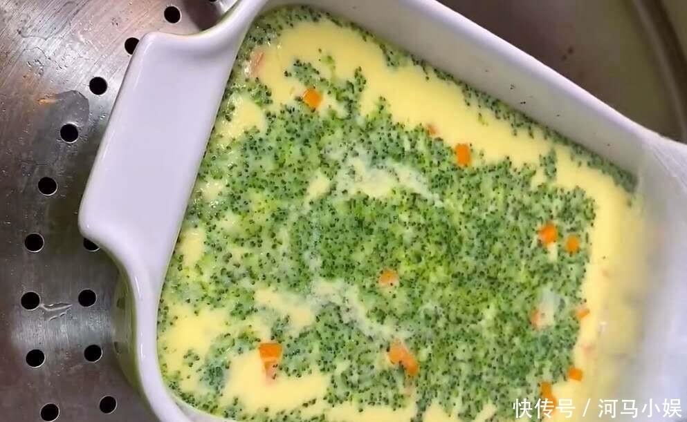 简单|蒸鸡蛋糕看似简单,但是一不小就蒸老了,注意2点保证鲜嫩又营养