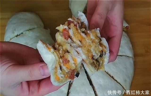  咸香|糯米别总用来包粽子，教你好吃做法，咸香软糯，鲜香料足真解馋