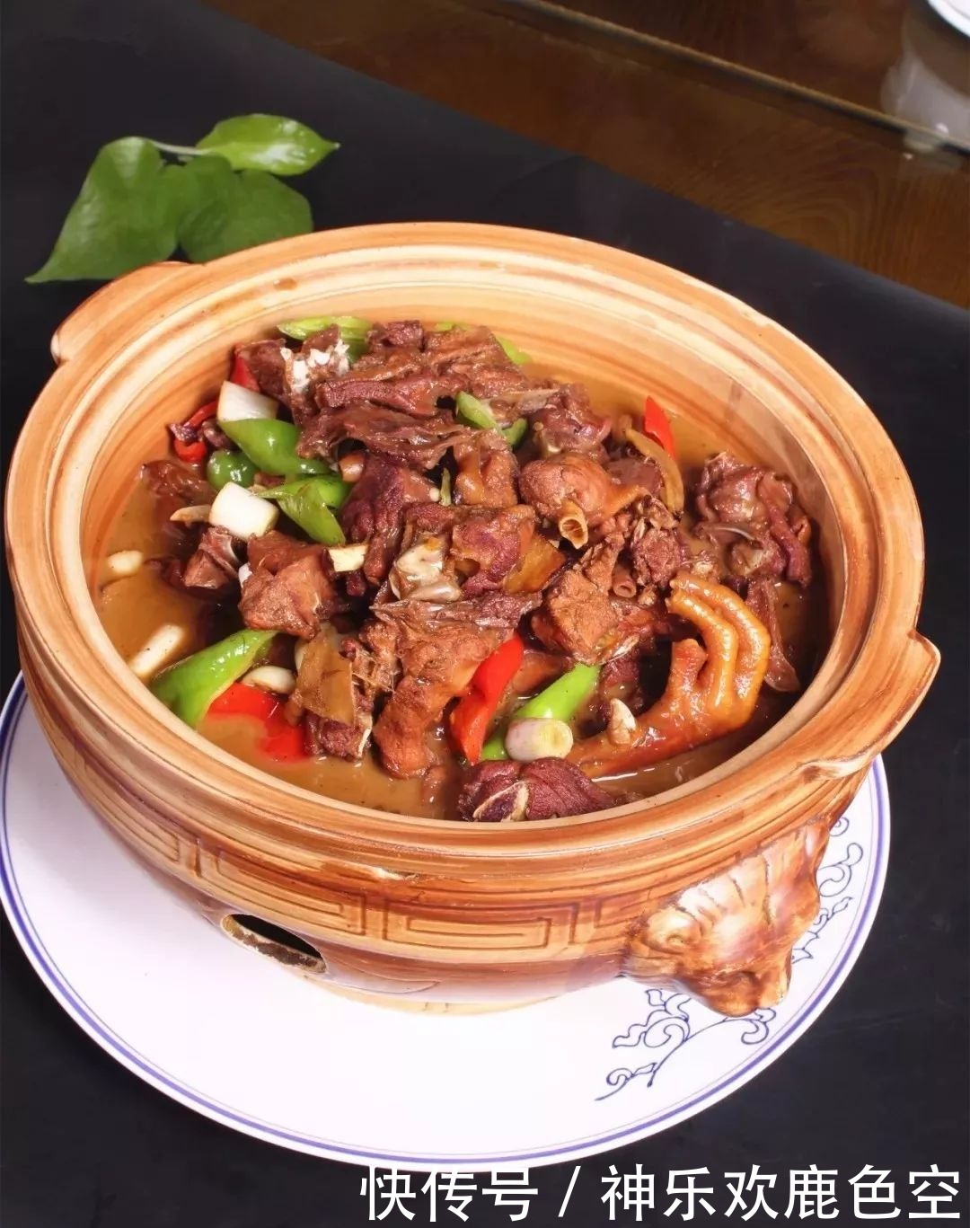 鸡汁|精选美食:木须肉片、鸡汁什锦烩御圆、小二回锅鸡、泡菜丝瓜美蛙