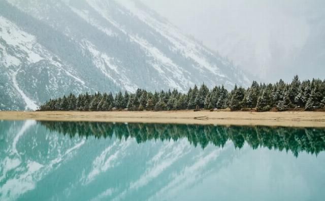 雪山|凝聚冰川、古道、湖泊、雪山、草原和古文明的康巴腹地