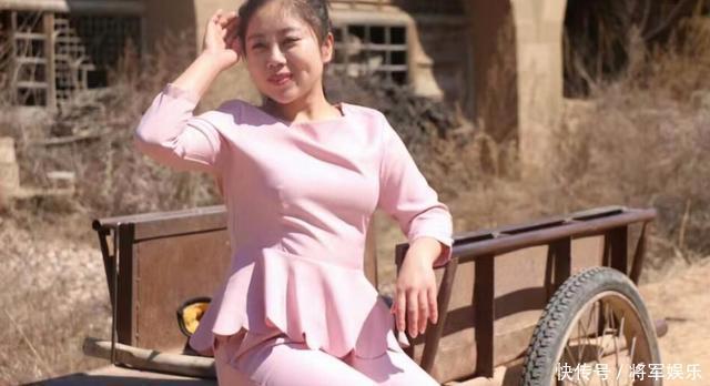  节目|为上《星光大道》花光家底，宁愿负债也要圆梦，被骗40万终上舞台