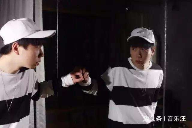 说唱|《说唱听我的》导师曝光,八位制作人,有一半上过《中国新说唱》