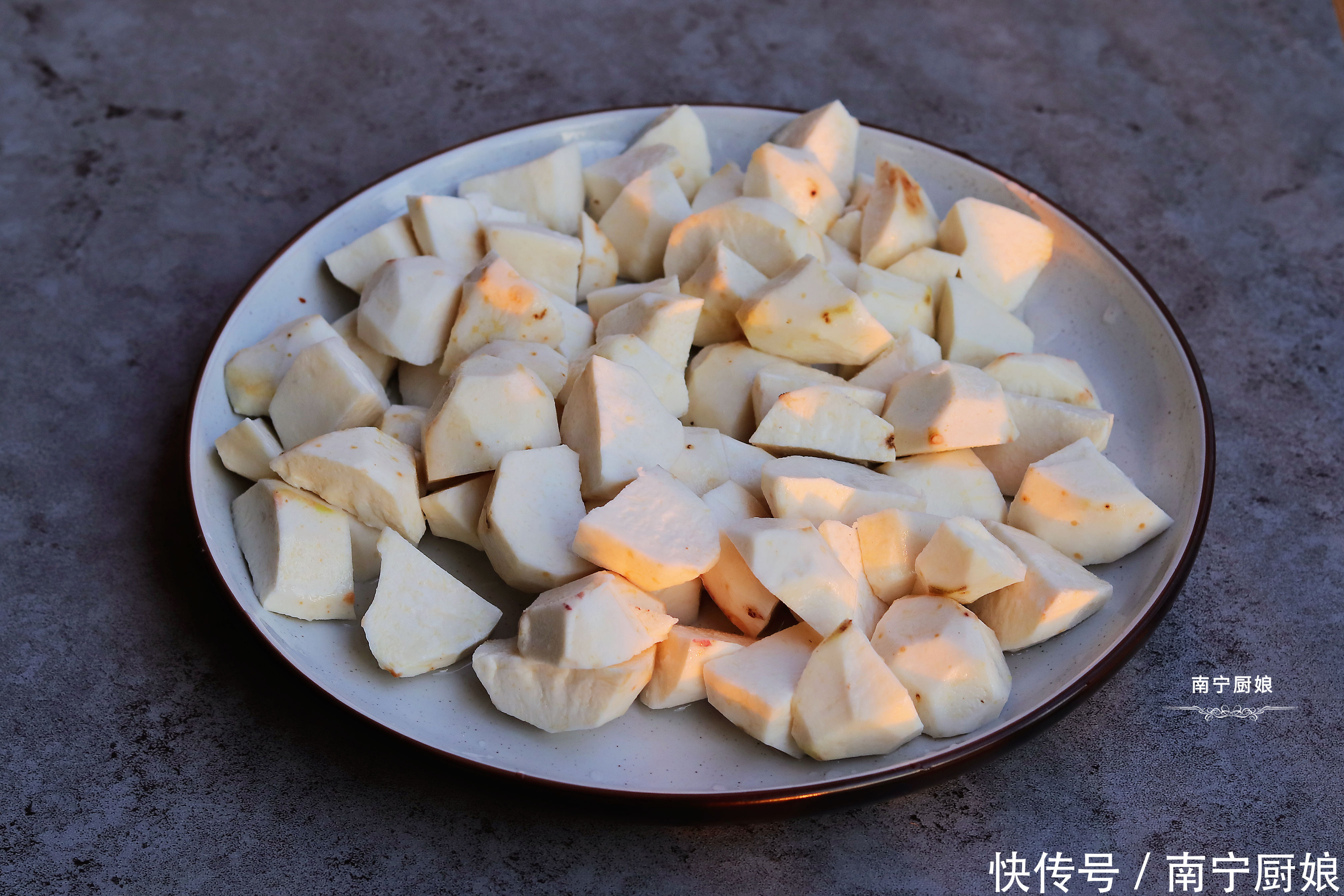 消化|秋天,吃土豆红薯不如吃它,每天吃一点,对肠胃消化好