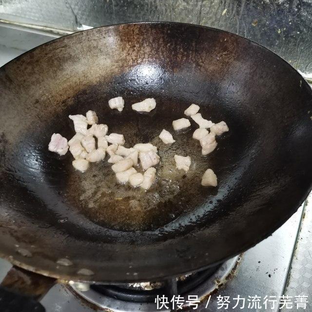  饭菜|西红柿豆角焖面，饭菜一锅出，最适合懒人