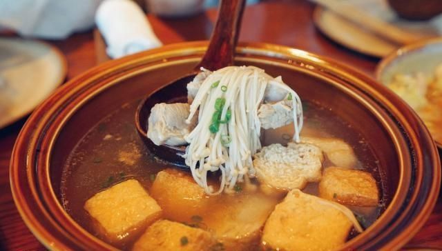 新加坡|舌尖上的亚特兰蒂斯,蟹餐厅品尝正宗的东南亚菜