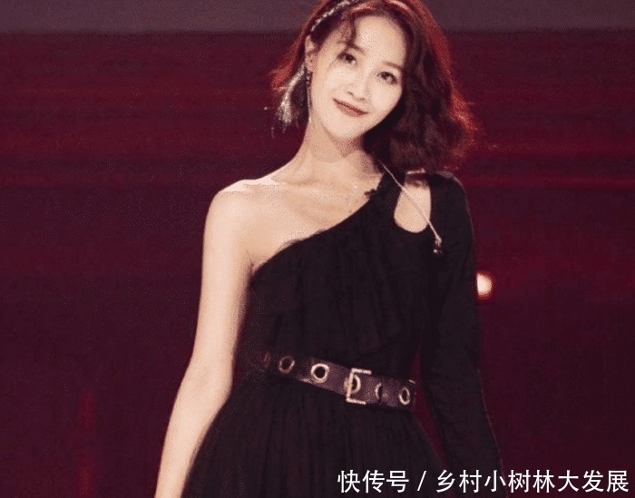  照片|蓝盈莹早年的照片曝光，在那个没有滤镜的年代，这种颜值太过真实