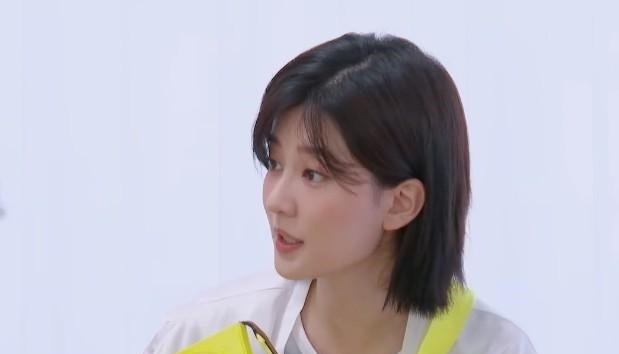 闭麦|乔欣在节目中内涵王一博,导演闭麦都来不及