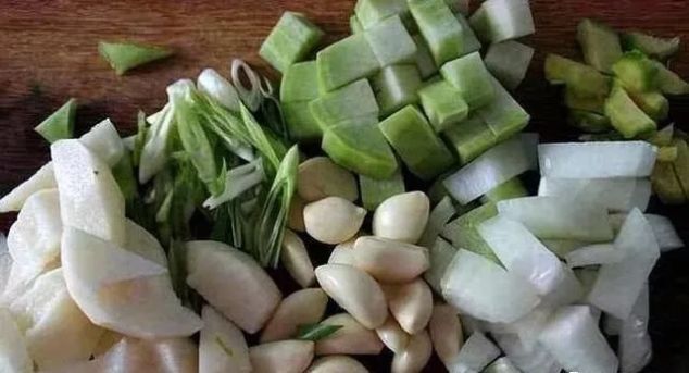 卫生|辣白菜的详细做法,自己动手干净卫生,比买的还好吃