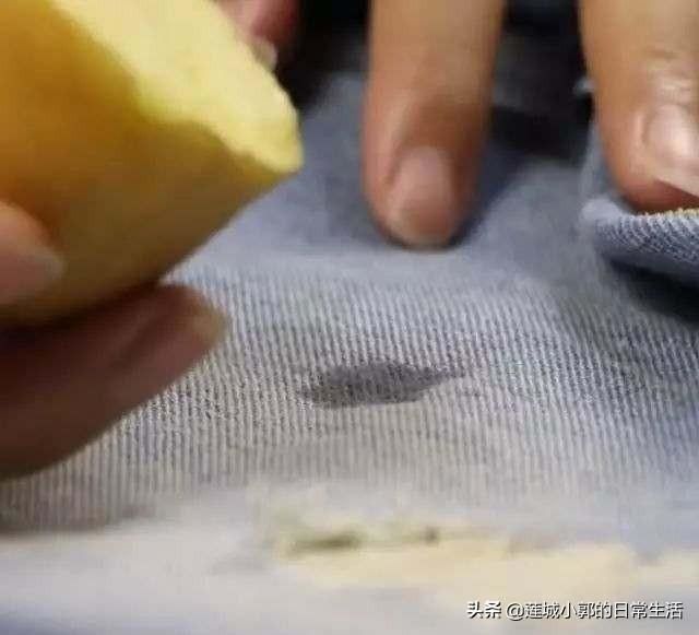 用我们刚才|土豆在裤子上擦一下,解决了好多人的大烦恼,还不清楚就吃大亏了