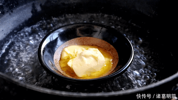 广式|广式甜点“芒果糯米糍”,比雪媚娘制作简单,奶香浓郁,软糯拉丝