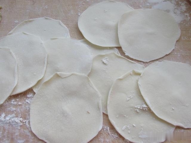  好吃|调素馅时，2步做对了包出来的饺子不出水更鲜美，比肉馅好吃