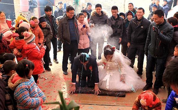 罪魁祸首|为什么“光棍”越来越多？除了天价彩礼，这2点也是“罪魁祸首”