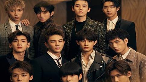  名字|继何洛洛改名后，周震南也开始改名了，看到他的新名字改的真好