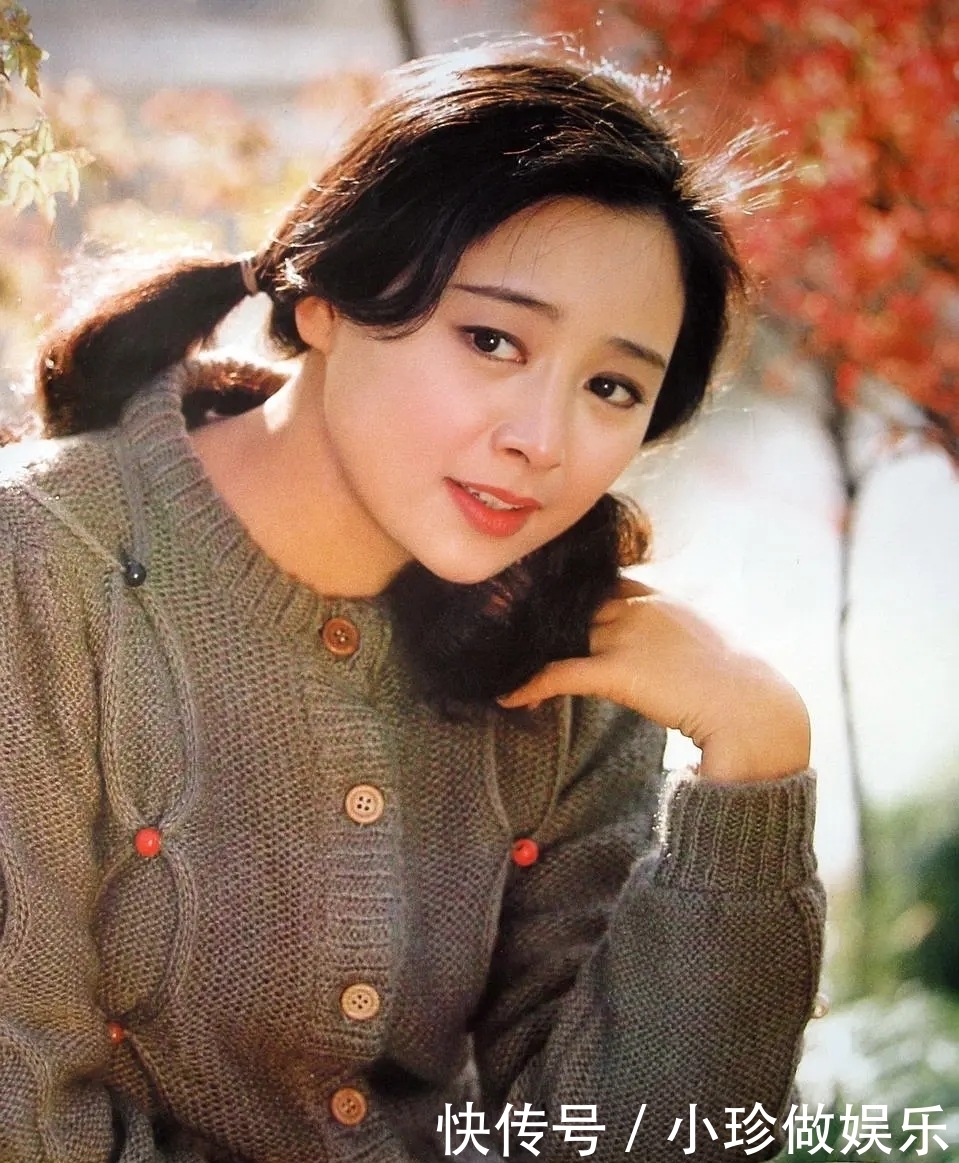 张瑜|张瑜在最红的时候去美国留学,63岁依然单身无儿女,活得很幸福