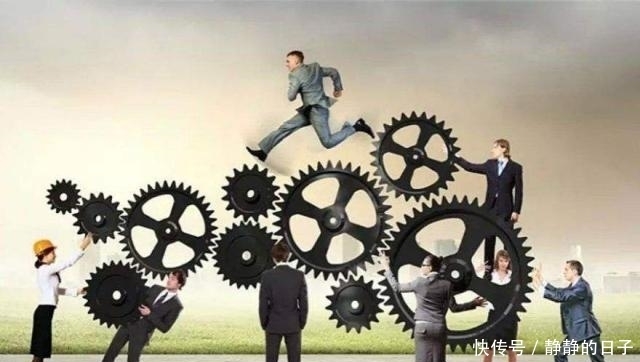 餐馆老板|40岁餐馆老板，帮张子强送6天外卖，分得1500万，被判十年说8个字