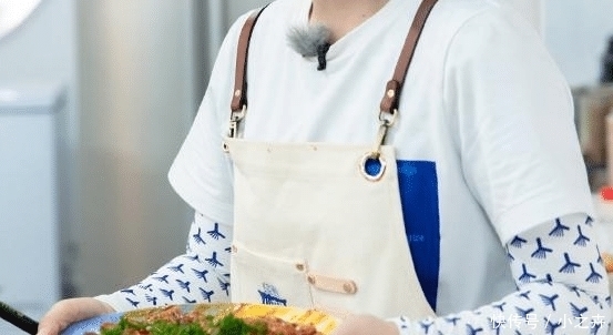  综艺节目|《中餐厅3》做饭有那么好吃吗？看到无滤镜下的蛋炒饭，不敢相信