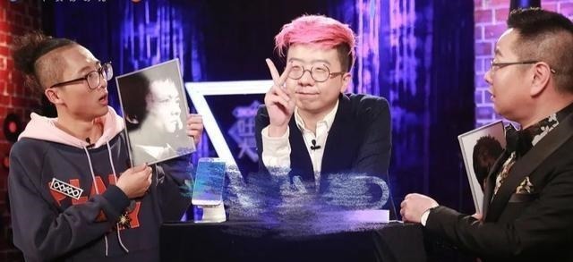  脱口秀大会|在脱口秀节目“铁三角”上，只剩下李诞