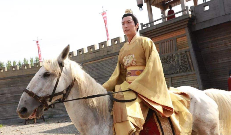 嫡长子|皇帝你当太子吧！儿子弟弟更适合！果然弟弟成千古一帝！