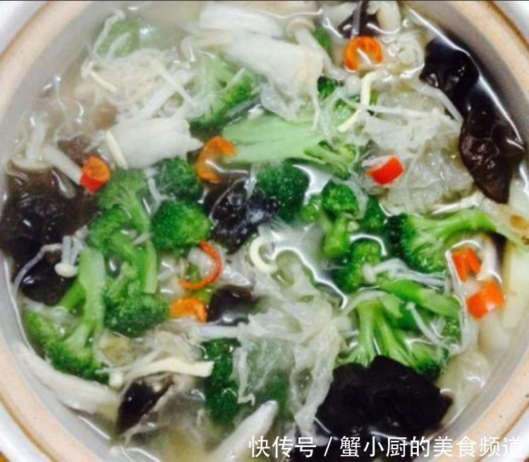 倒入|适合素食主义的四道菜,虽没肉,但有营养!