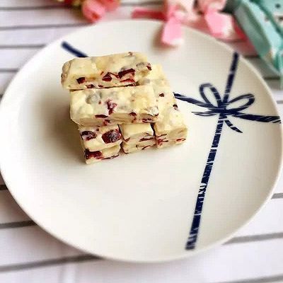 牛轧糖|蔓越莓花生牛轧糖