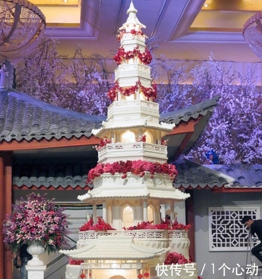 套房|印尼推出超奢华蛋糕,一个城堡蛋糕能买大城市的一套房