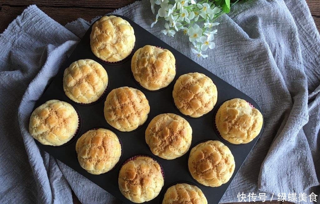 香甜可口|菠萝面包在家就能做,几个步骤非常简单,香甜可口早餐必备!