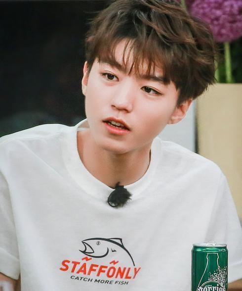  VS|王俊凯VS华晨宇新歌都带这一个字，难道是心有灵犀