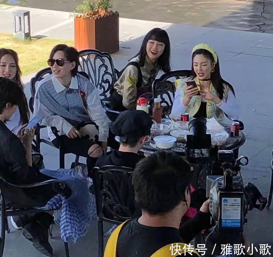 接档|《姐姐的爱乐之程》接档《中餐厅》,第二期成都录制,沈梦辰飞行