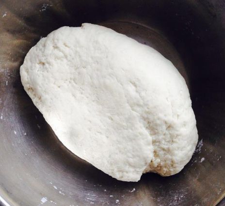 发干|烙饼发干发硬?别再只会开水烫面了,牢记这2点,烙饼柔软层次多