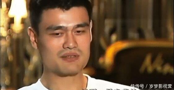 节目|鲁豫逼问姚明:跟中国人说话还用英语?姚明一句话直接噎死鲁豫!