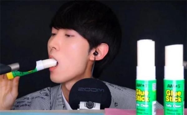 零食|“这4款”零食上课也能吃,老师看见也不会没收,设计师真机智