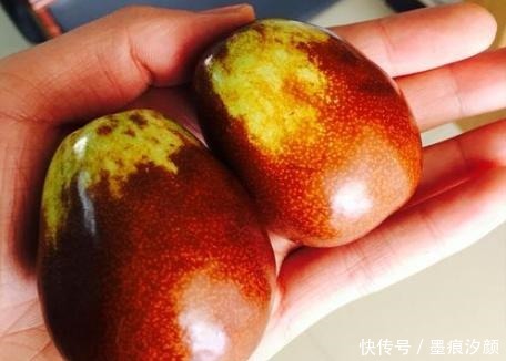 买到|鲜枣大量上市，买枣时，选红的还是选大的牢记3点，买到甜脆枣