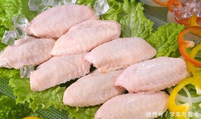 油腻|教你做酪乳鸡翅，酥脆不油腻，外酥里嫩，自制也简单