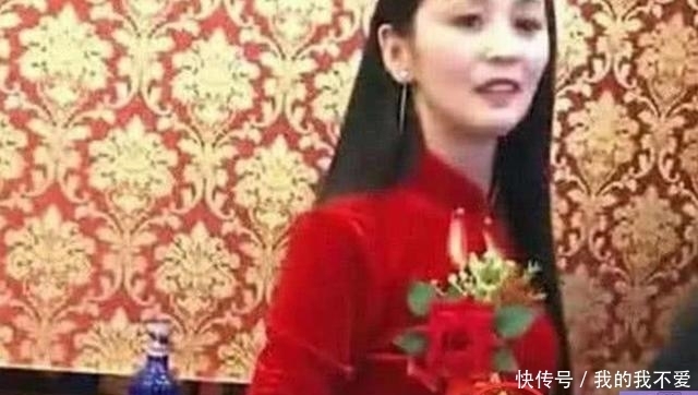 风头|“冻龄婆婆”走红,气场碾压新娘抢足风头,有了面子却尴尬了儿媳