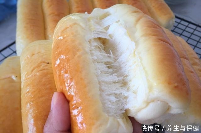 拉丝|如何做出松软拉丝的面包,试下用这个方法吧