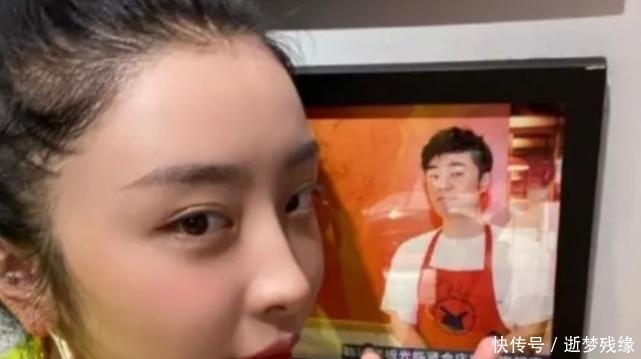 爆火|Baby奶茶店爆火!粉丝点了杯奶昔,结账时连问好几遍你没算错