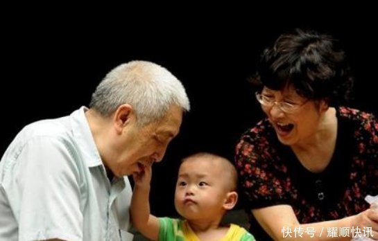 保姆|这2种新型的“不孝”,比啃老更加让父母寒心,看看你在其中吗！