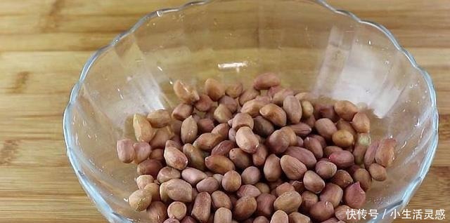 下锅|花生米别再直接下锅炸，多这一步，超级好吃美味，不是脆，是酥