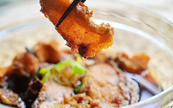 草鱼|鱼肉这做法最简单,我家隔三差五就吃,不腥还特香,一上桌就吃光