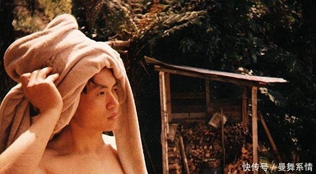 诗人|诗人顾城26年前杀妻后自杀，他的独子木耳现状如何？