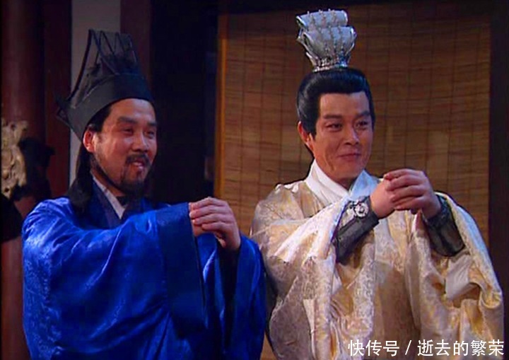 评价|孙权曾让刘备评价周瑜，后者谈笑间说一番话，次年周瑜便蹊跷身亡