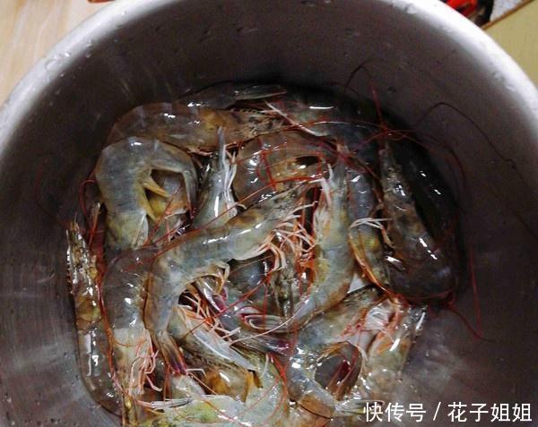 大虾|大虾,停下水煮,这是10倍的美味,我忍不住吃了半碗饭
